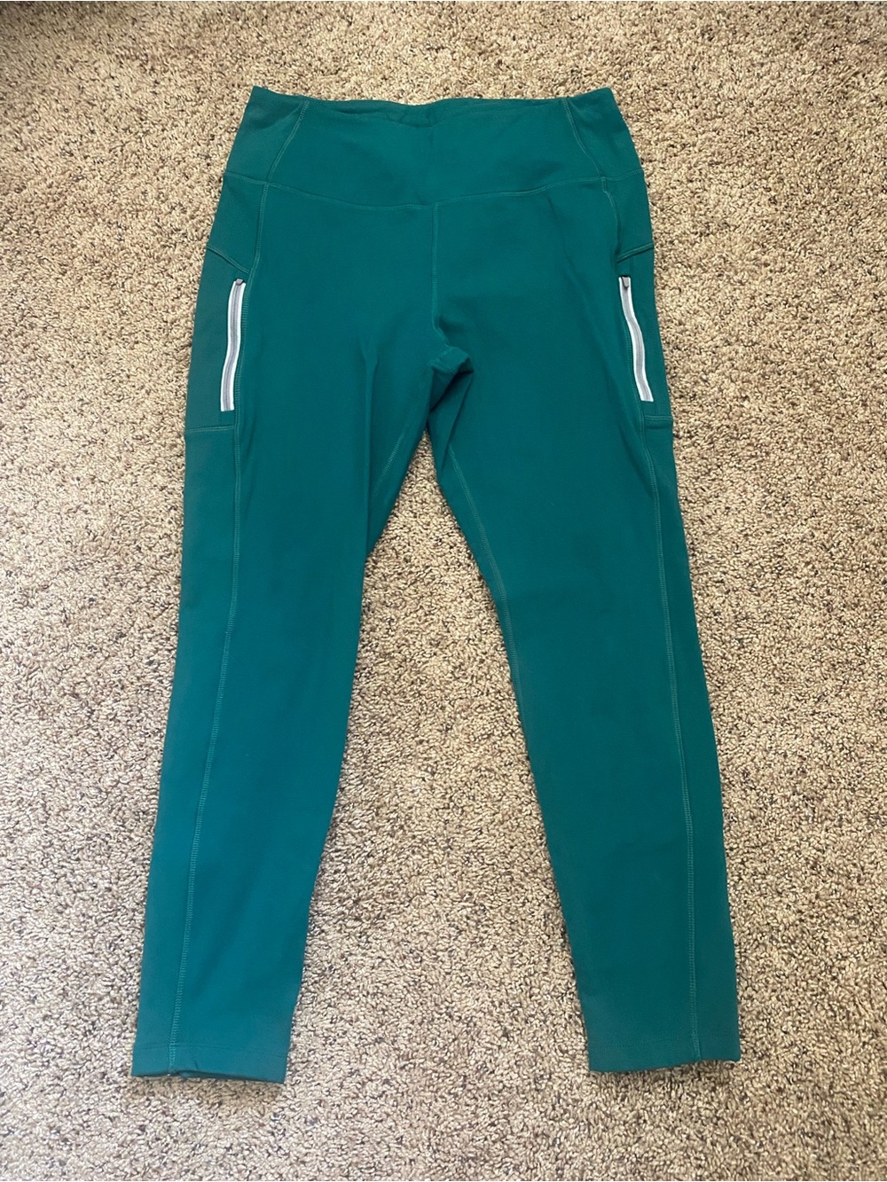 Athletic bundle - Picture 4 of 9